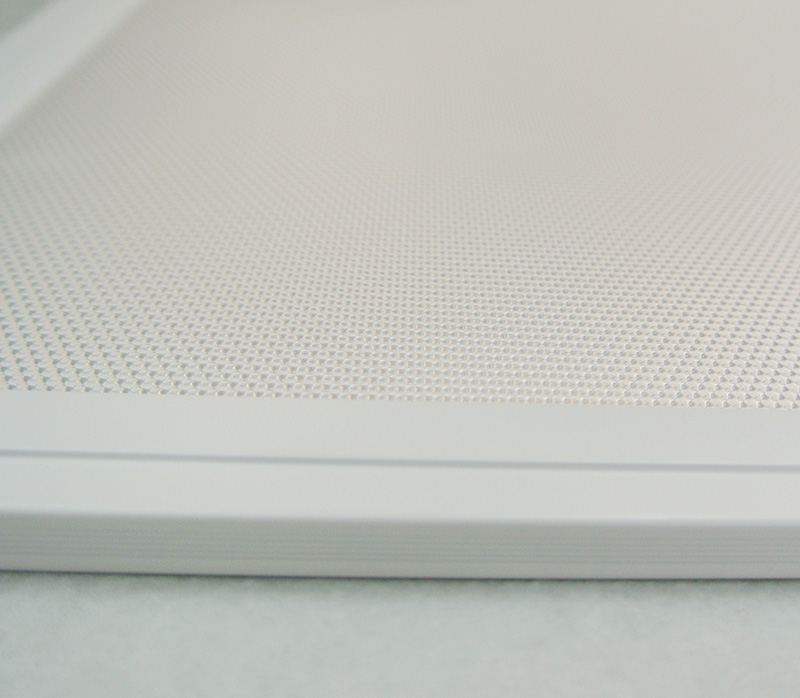 UGR<19 LED PANEL LIGHT