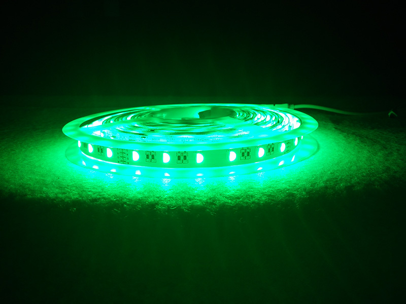RGBW LED STRIP LIGHT